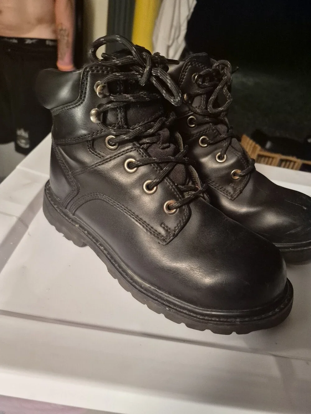 Womens Steel Toe Black Leather Work Boots - Classic Lace-Up Style